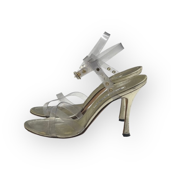 Manolo Blahnik 𖦹 Clear PVC Vinyl Ankle Strap Stiletto Heels Sandals 𖦹 Gold 𖦹 - Picture 5 of 16